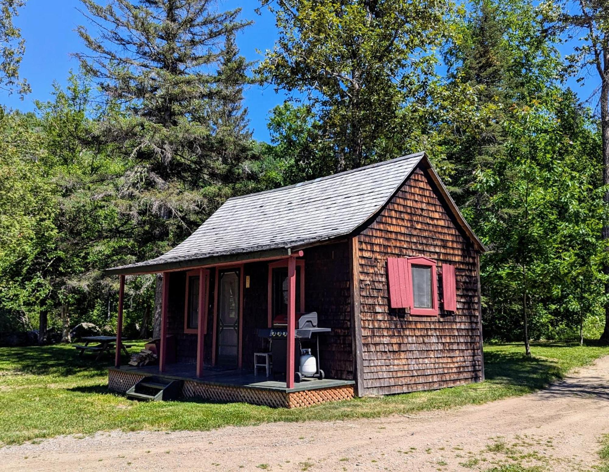 Vila Riviere Petit Saguenay Exteriér fotografie