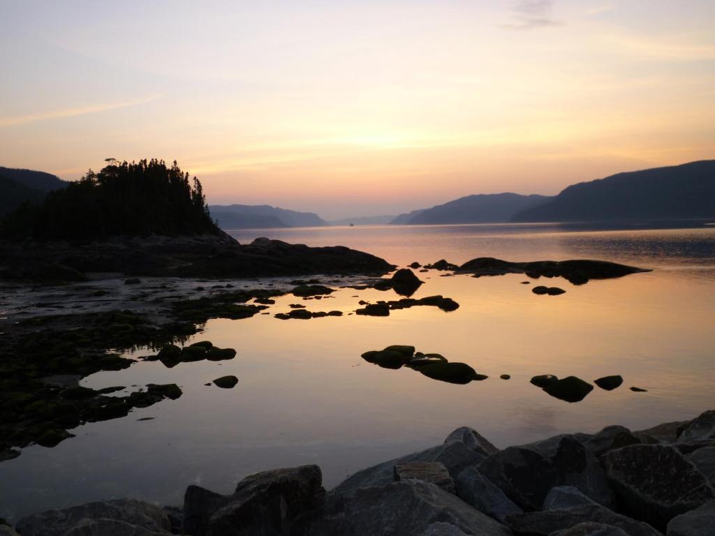 Vila Riviere Petit Saguenay Pokoj fotografie