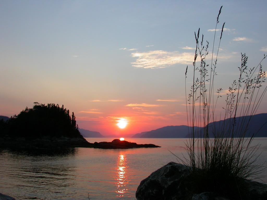 Vila Riviere Petit Saguenay Exteriér fotografie